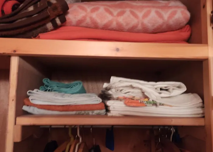 δυάρι ισόγειο παραδοσιακής οικίας με μεγάλο κήπο Αράχωβα